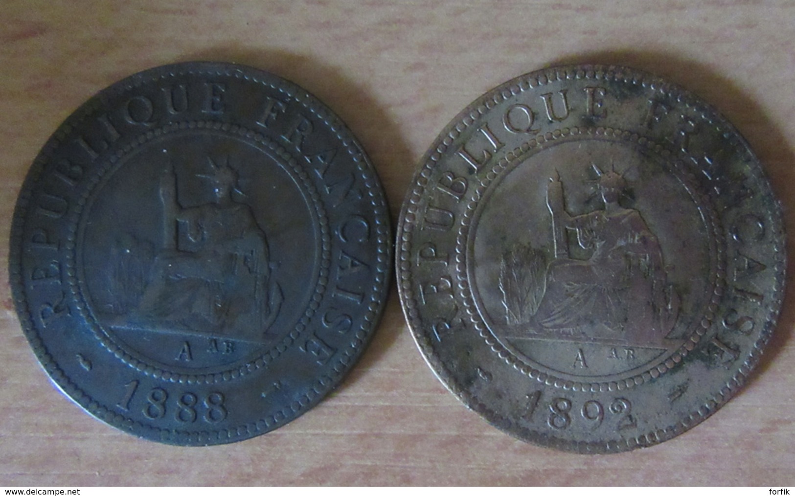 France / Indochine - 2 Monnaies De 1 Centime 1888 A Et 1892 A - TTB - Autres & Non Classés