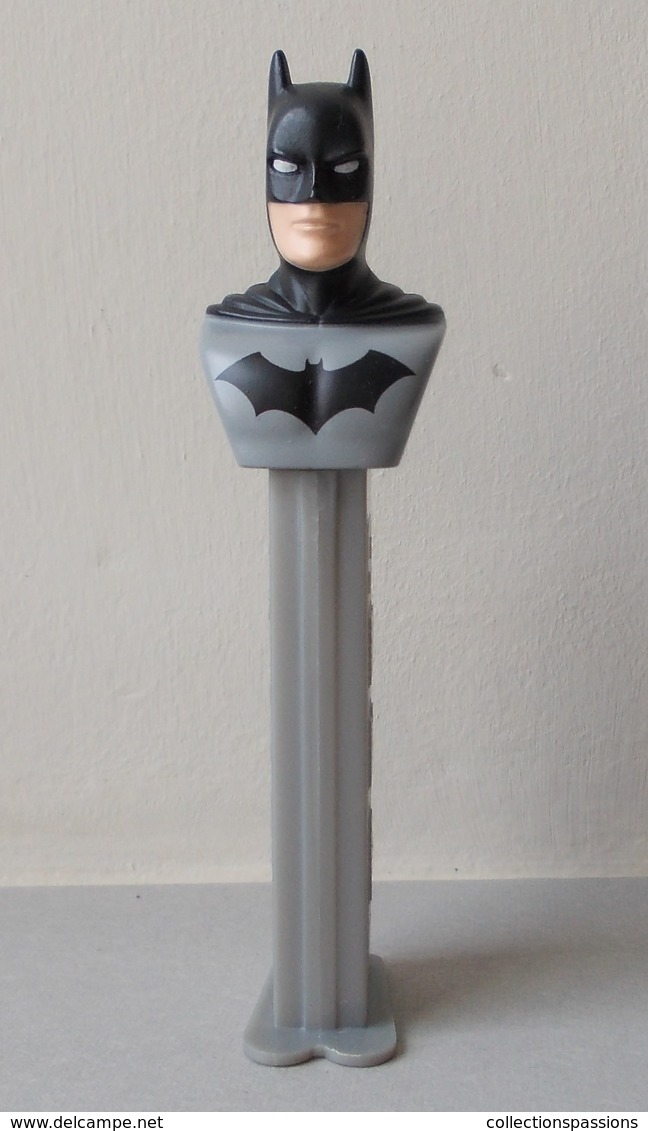 - PEZ. Batman - 12,7 Cm - - Pez