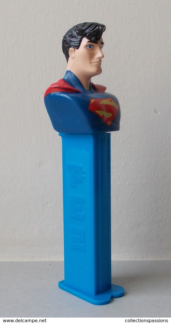 - PEZ. Superman - 12,4 Cm - - Pez