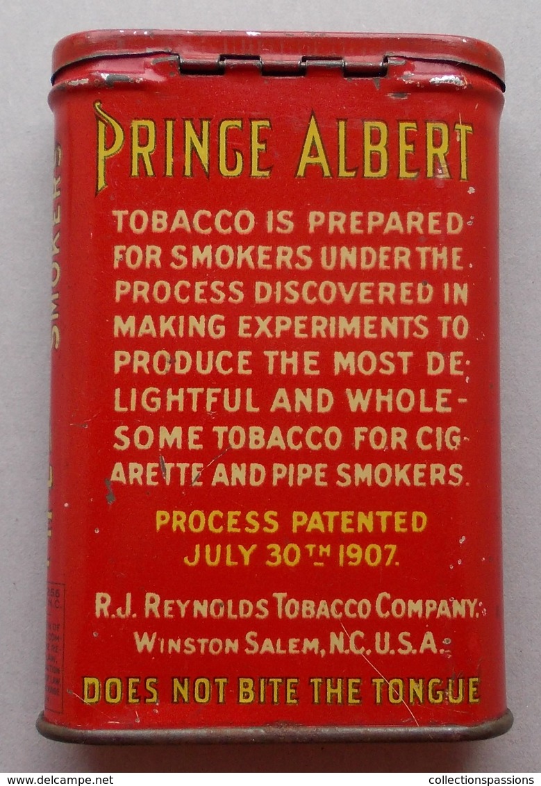 Boite En Métal. Tabac PRINCE ALBERT. WW2 - Boites à Tabac Vides