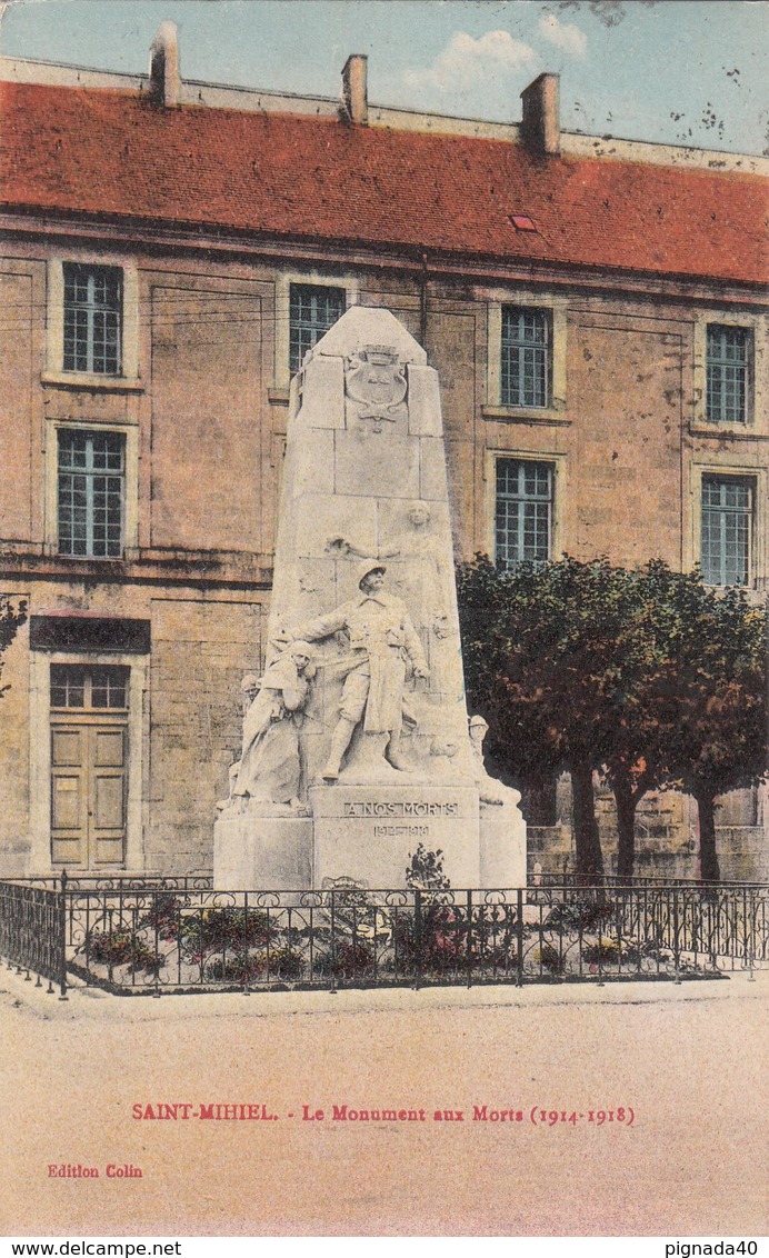 Cp , 55 , SAINT-MIHIEL , Le Monument Aux Morts (1914-1918) - Saint Mihiel