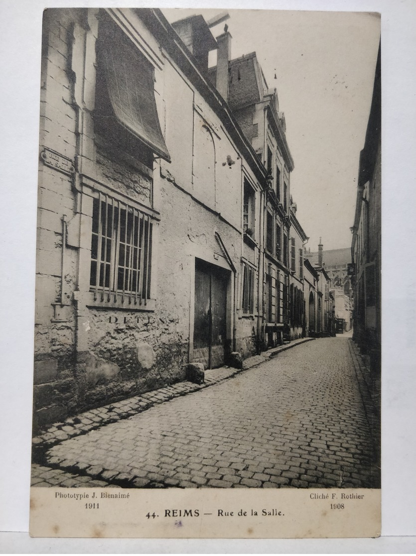 Reims. Rue De La Salle - Reims