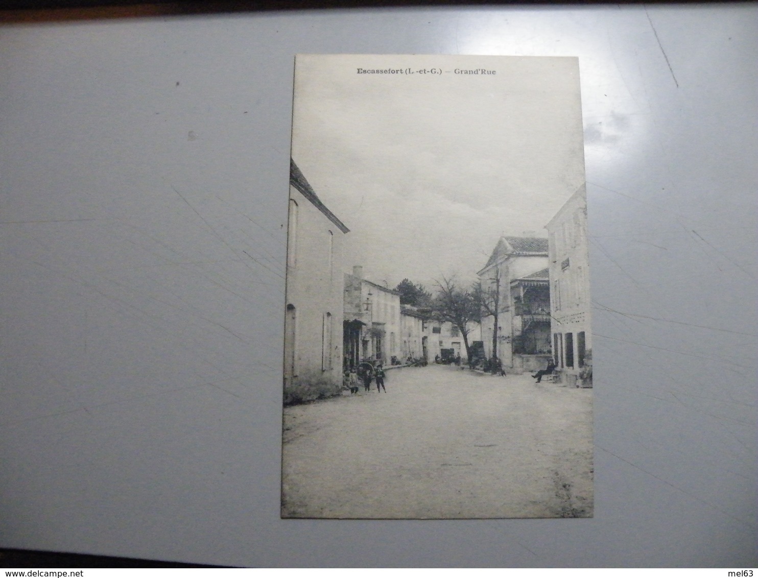 A461..CPA. 47. ESCASSEFORT. (Lot & Garonne). Grand'Rue. Beau Plan Animé. écrite 1938 - Autres & Non Classés