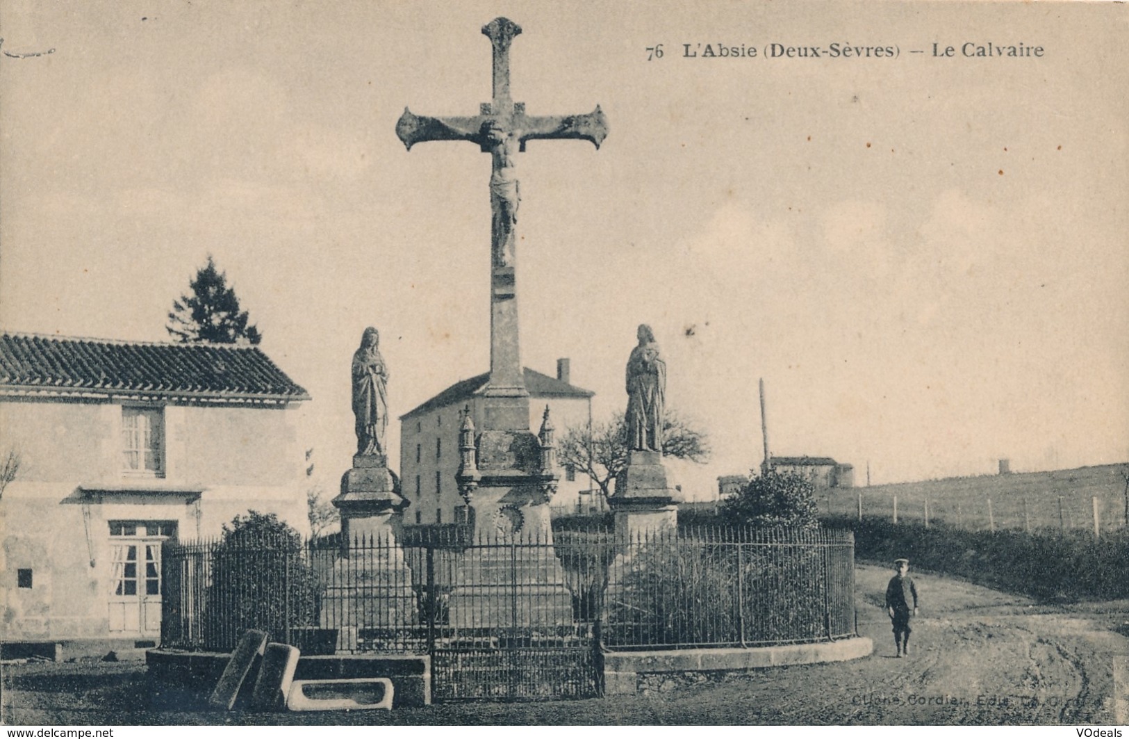 CPA - France - (79) Deux-Sèvres - L'Absie - Le Calvaire - L'Absie