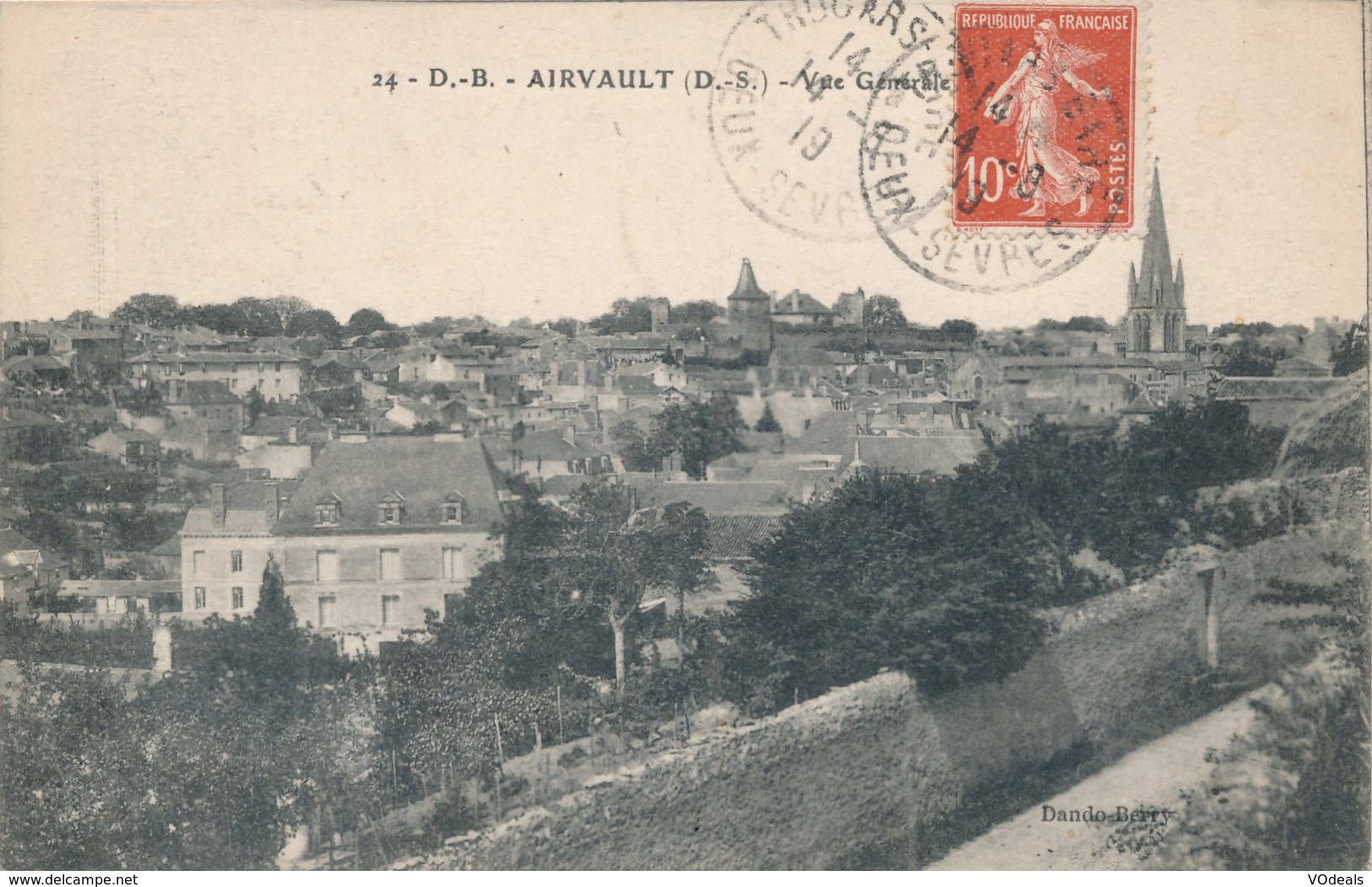 CPA - France - (79) Deux-Sèvres - Airvault - Vue Générale - Airvault