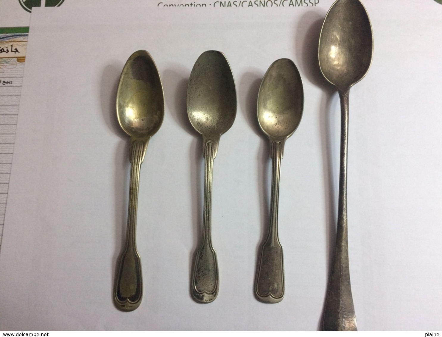 CUILLERES A CAFE ANCIENNE AVEC POINCONS - Spoons