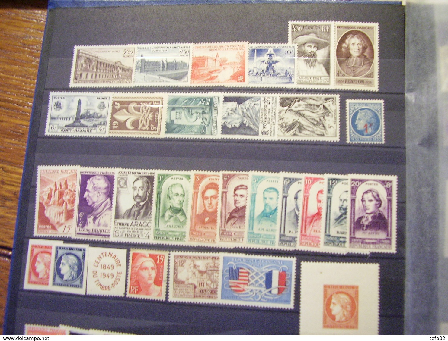 Francia. Collezione MNH/MLH dal 1900 al 1975. Descrizione. 60 foto