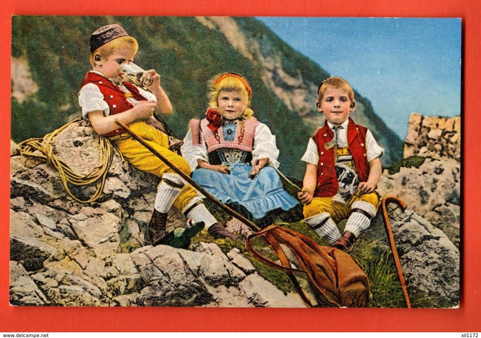 FKG-23 Kinder Auf Der Alp. Belebt. Tracht, Costumes Nicht Gelaufen - Laufen-Uhwiesen 