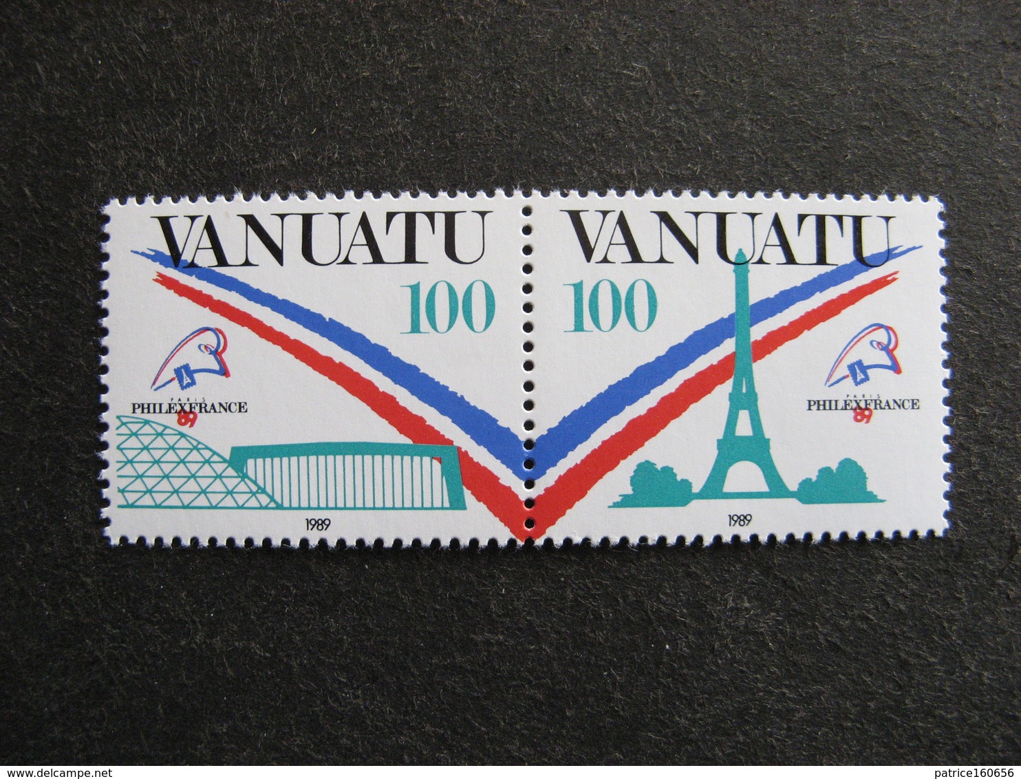 VANUATU: TB Paire N° 830 Et N° 831, Neufs XX. - Vanuatu (1980-...)