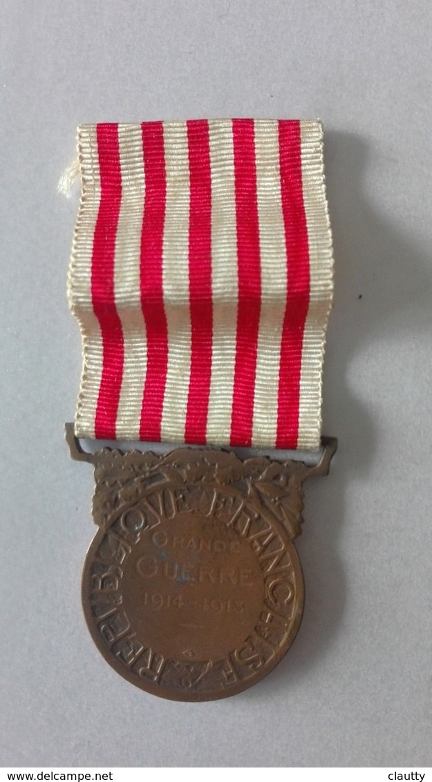 Médaille Militaire 1° Guerre Mondiale ,  Grande Guerre 14-18 - France