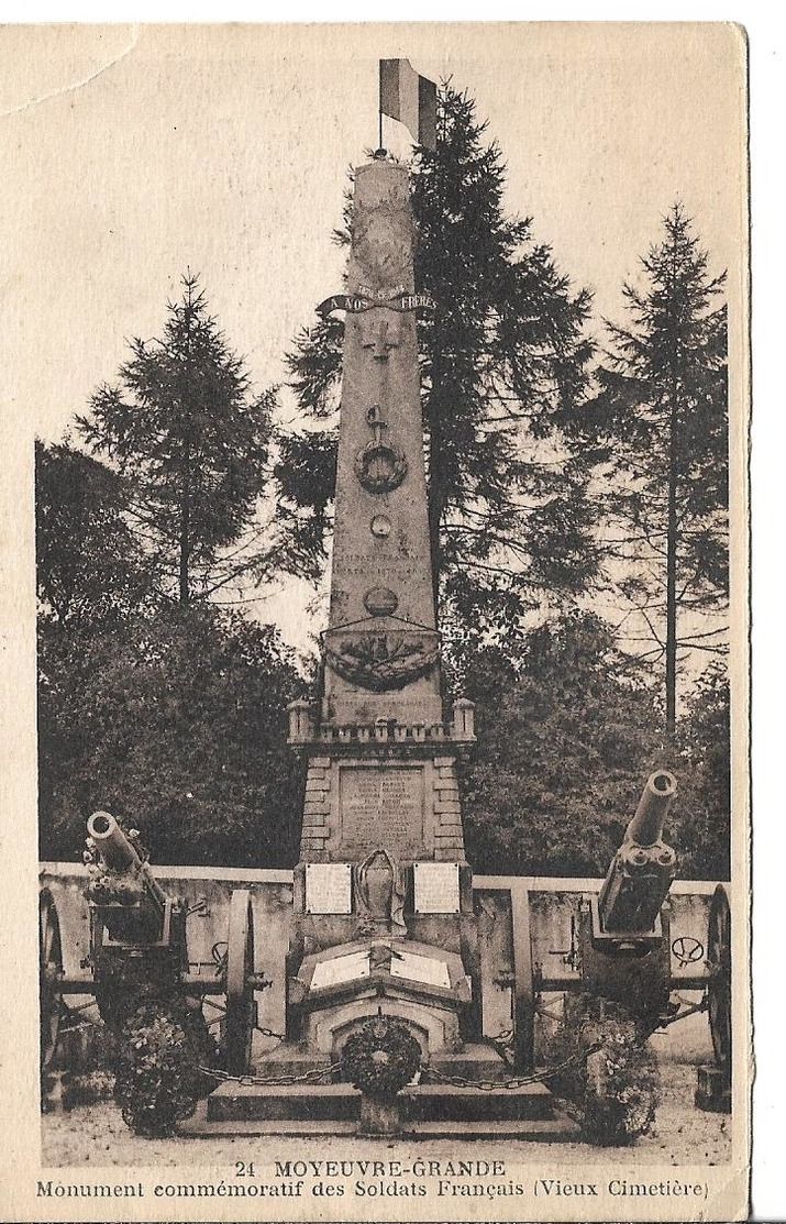 CPA  De  MOYEUVRE-GRANDE  (57)  -  Monument Commémoratif Des Soldats Français  (Vieux  Cimetière)  //  BE - Monuments Aux Morts