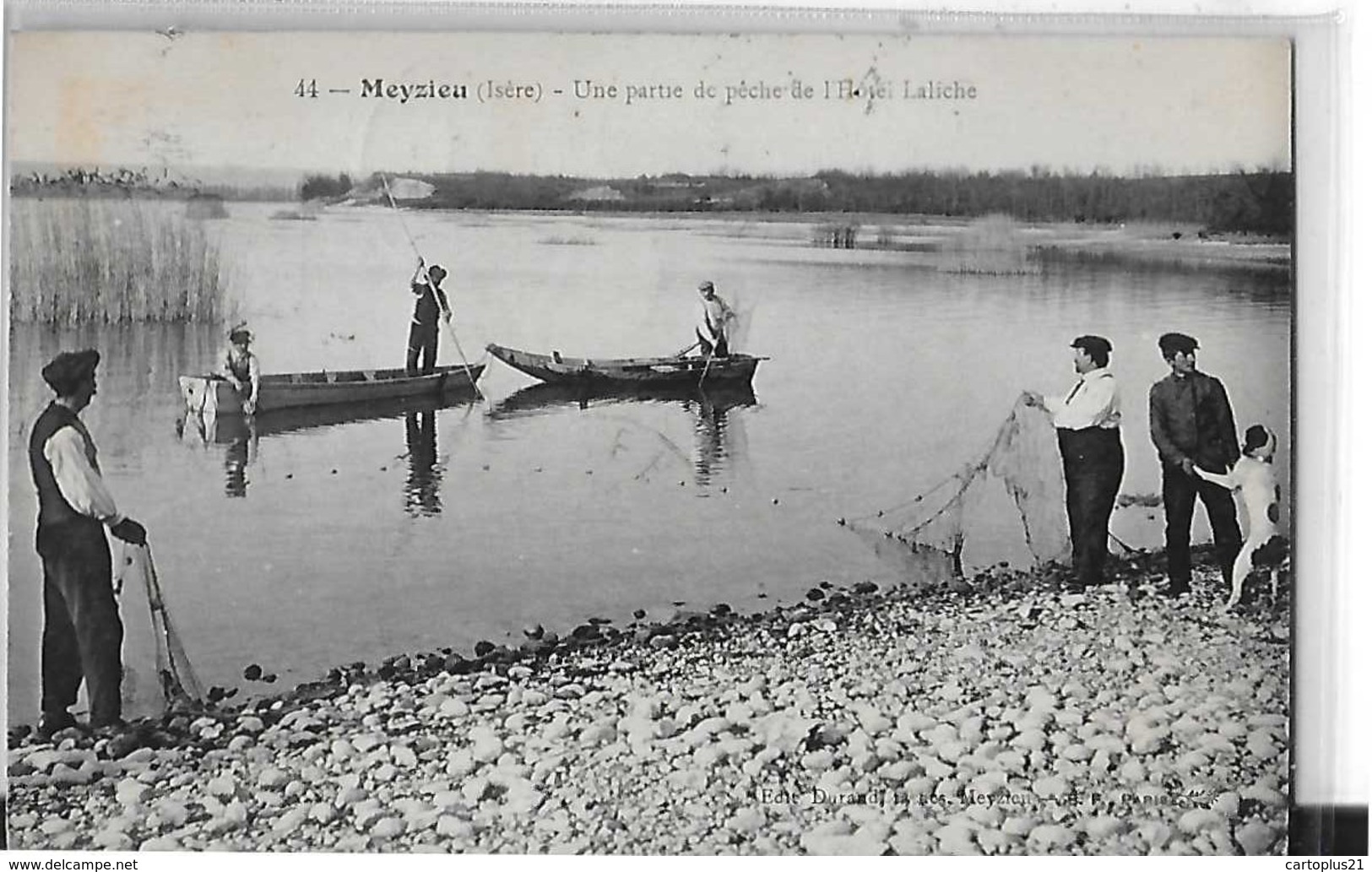 MEYZIEU N 44  PARTIE DE PECHE DE L HOTEL LALICHE  PECHEURS EN ACTION GROS PLAN  DEPT 38 - Autres & Non Classés