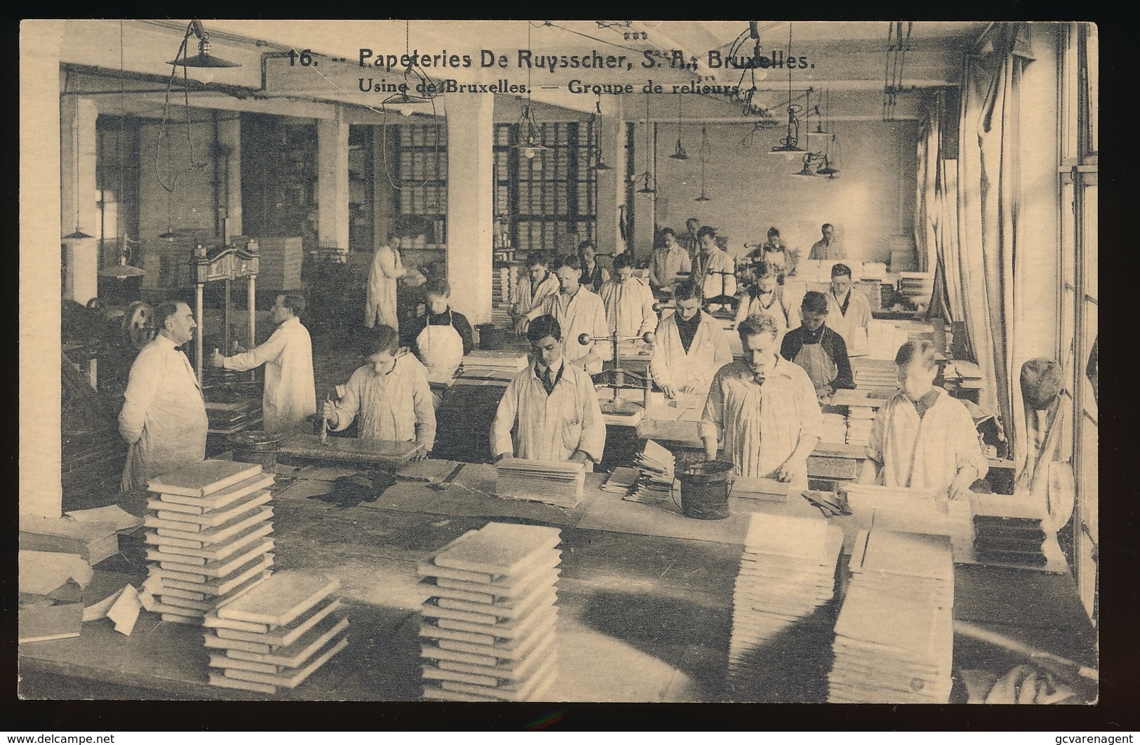 PAPETERIES DE RUYSSCHER  S.A. BRUXELLES - USINE DE BRUXELLES - GROUPE DE RELIEURS - Petits Métiers