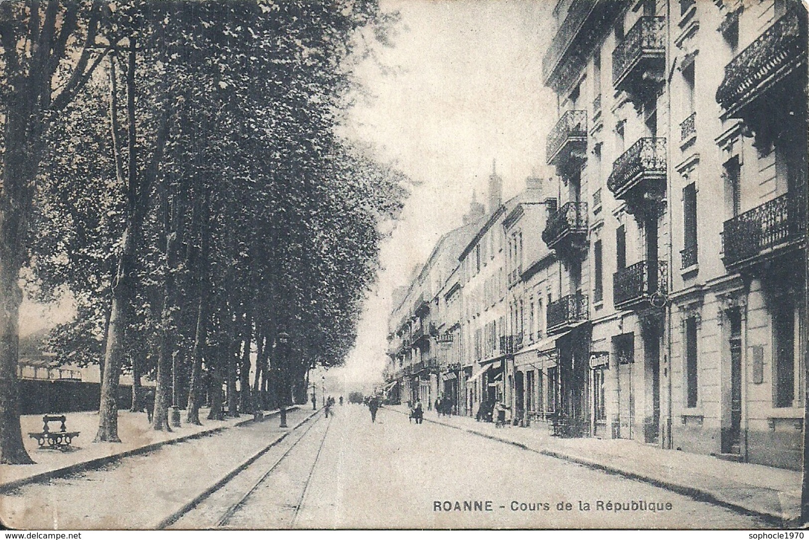 LOIRE - 42 -ROANNE - Cours De La République - Roanne