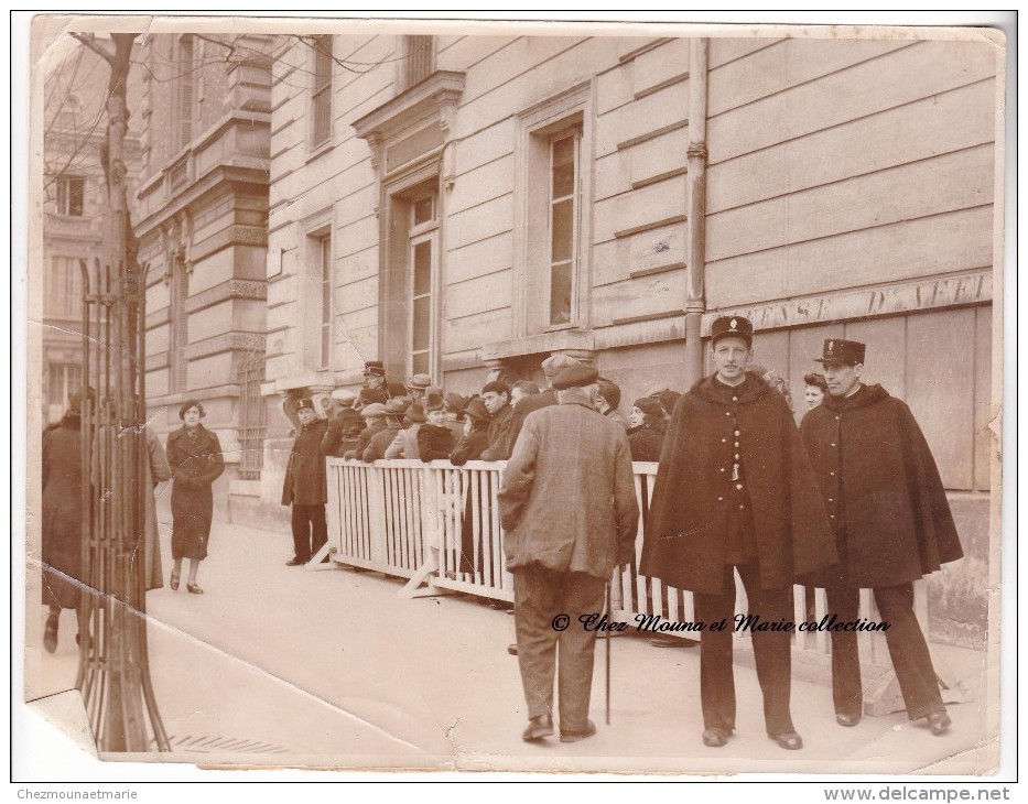 1939 - PROCES WEIDMANN - MEURTRIER - GUILLOTINE EN PUBLIC - COLETTE TRICOT - MILLION - BLANC - LOT DE 3 PHOTOS DE PRESSE - Célébrités