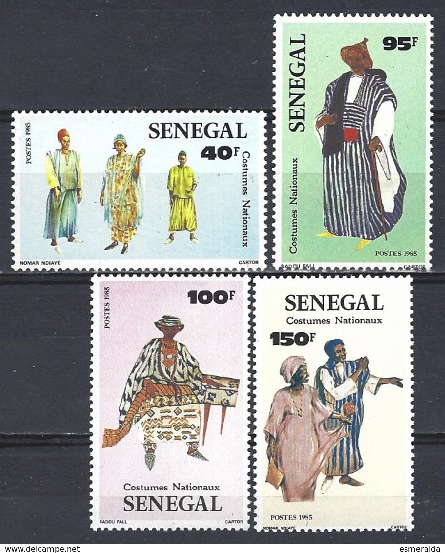 Senegal  Yv 652/55, Costumes Traditionnels** Mnh - Sénégal (1960-...)