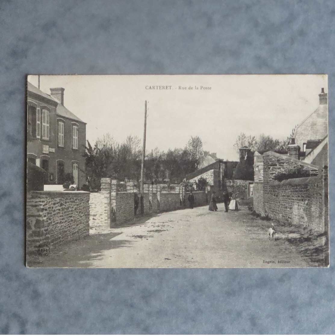 CPA-50-CARTERET-Rue De La Poste-Animée - Carteret