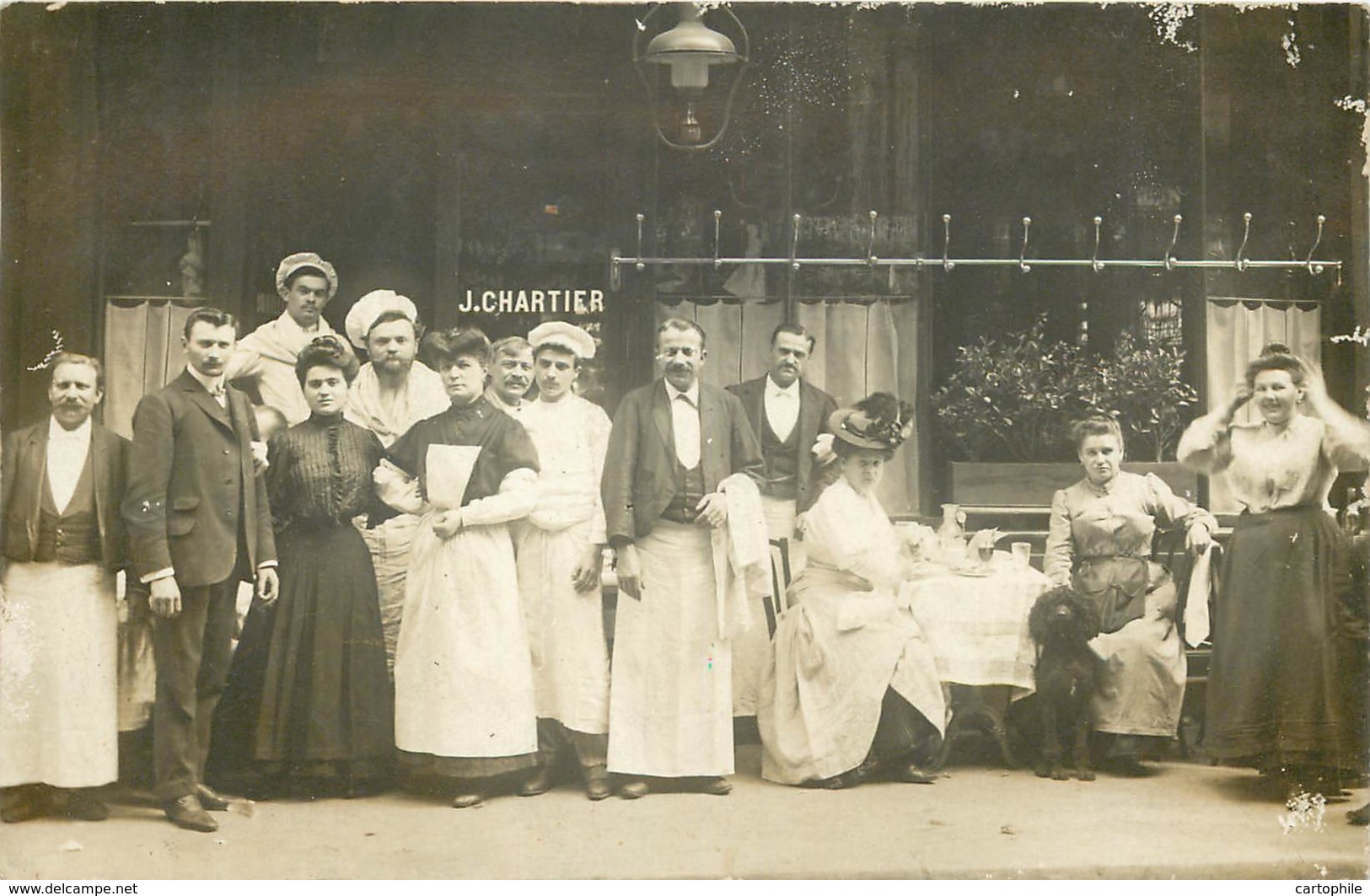 75 - PARIS - Belle Carte Photo Du Restaurant Chartier En 1907 - Postée Du Bd St Germain - Cafés, Hôtels, Restaurants