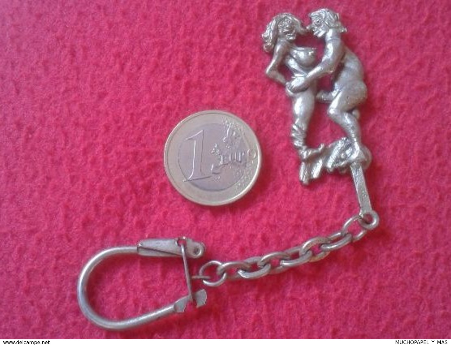 ANTIGUO LLAVERO OLD KEYRING KEYCHAIN PORTE-CLÉS MOVIBLE HOMBRE MUJER HACIENDO EL AMOR PORNO PORN ERÓTICO WITH MOVEMENT - Otros & Sin Clasificación