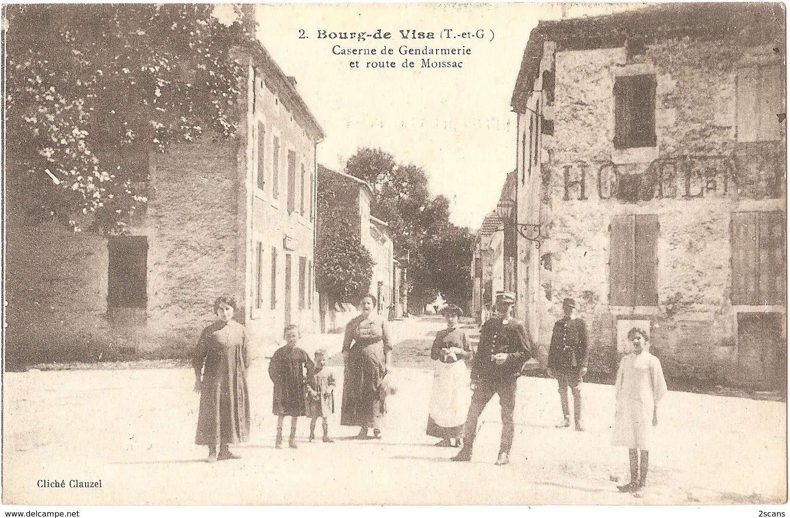 Dépt 82 - BOURG-DE-VISA - Caserne De Gendarmerie Et Route De Moissac - Cliché Clauzel - Bourg De Visa