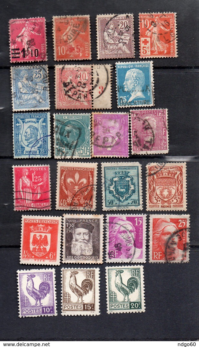 Lot De 22 Timbres ( Semeuses,armoiries,personnages,coq....) - Sonstige & Ohne Zuordnung