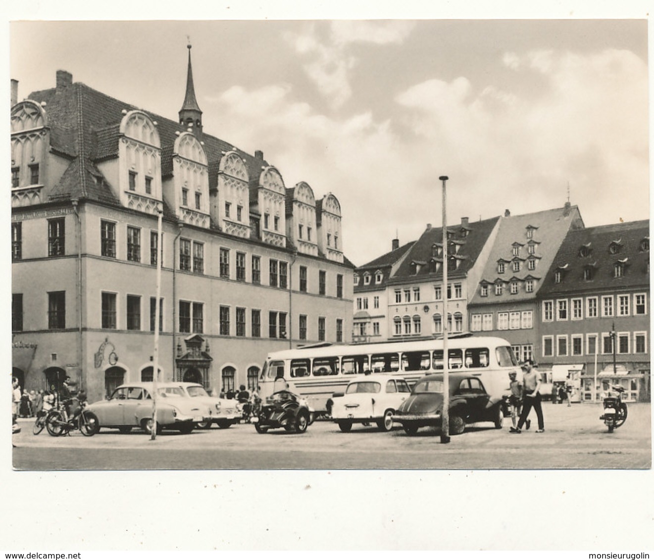 ALLEMAGNE )) NAUMBURG     WILHELM PIECK PLATZ MIT RATHAUS ** CPSM GRAND FORMAT - Naumburg (Saale)