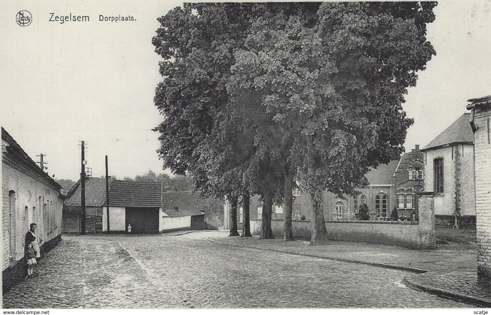 Zegelsem    Dorpplaats. - Brakel