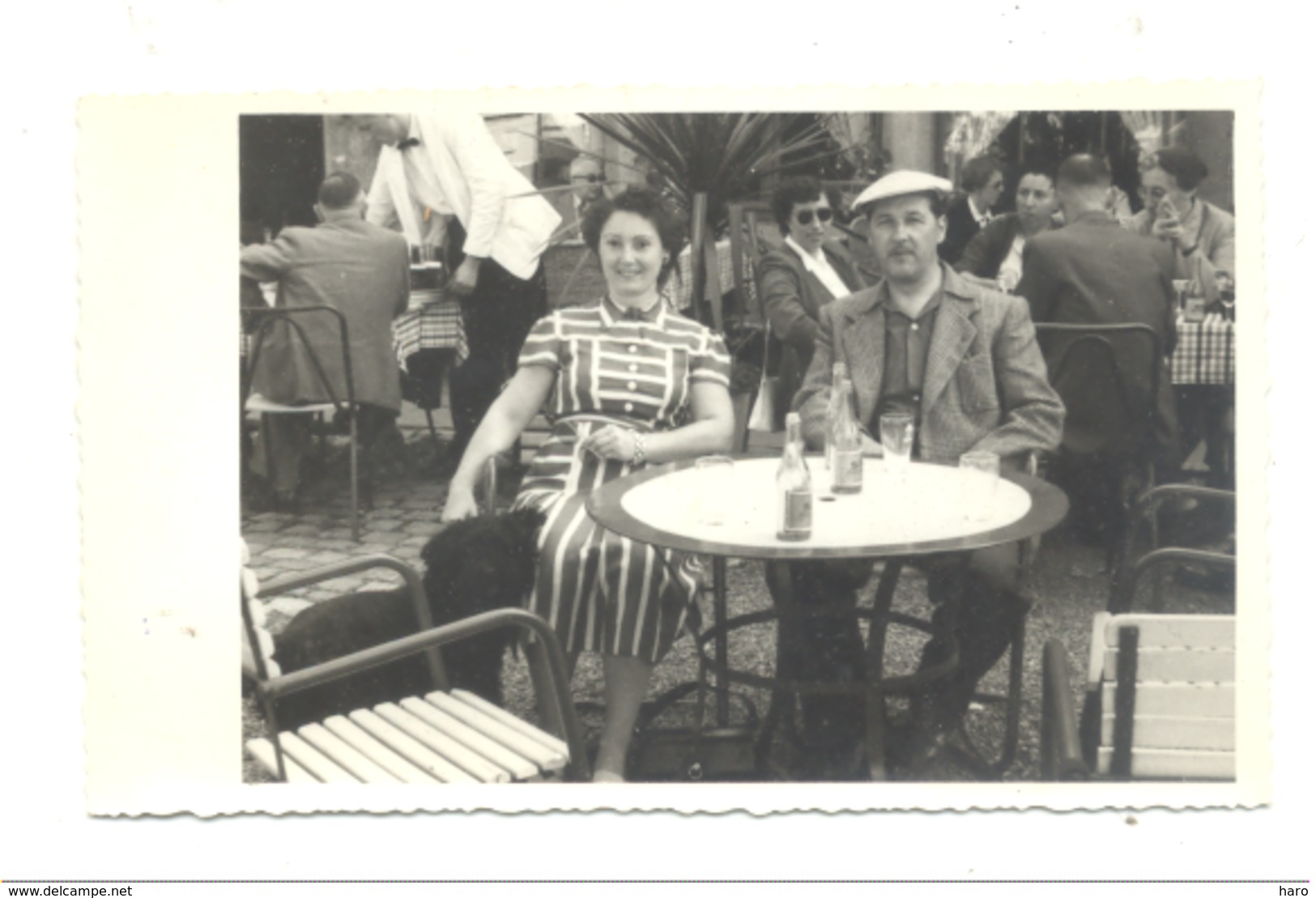 Photo Carte Liège, Terrasse D'un Café, Couple Dégustant Un SPA Orange (1761) - Cafés