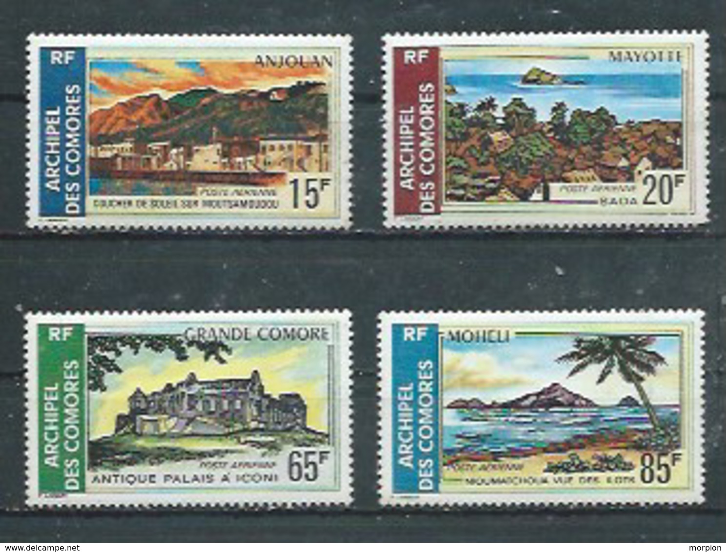 COMORES -  Yvert  PA N° 32 à 35 **  SERIE COMPLETE  Sites Des Comores - Poste Aérienne