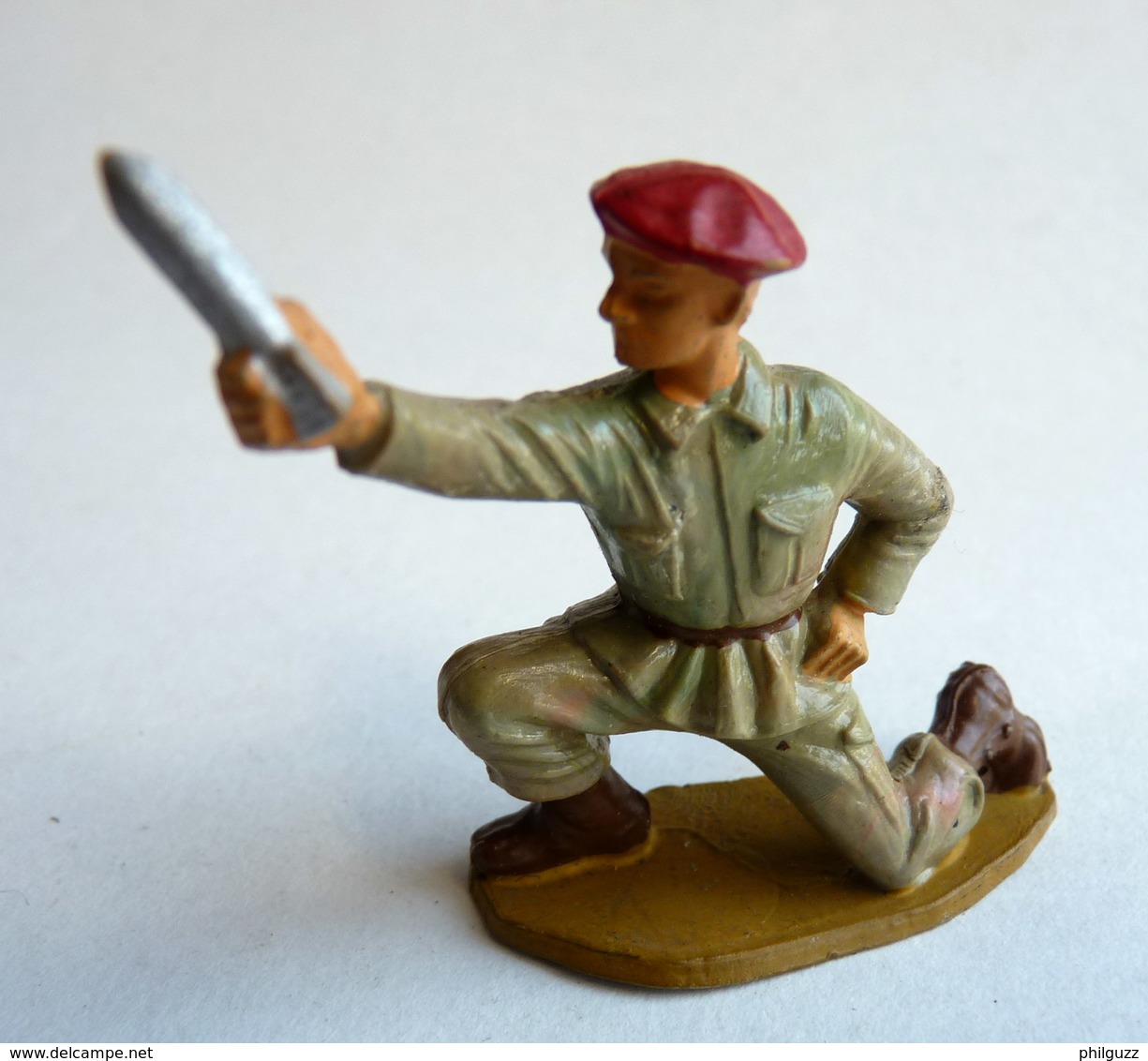 SOLDAT FIGURINE FIG STARLUX 1959 PARACHUTISTE 5067 SERVANT MORTIER PARA (2) - Starlux