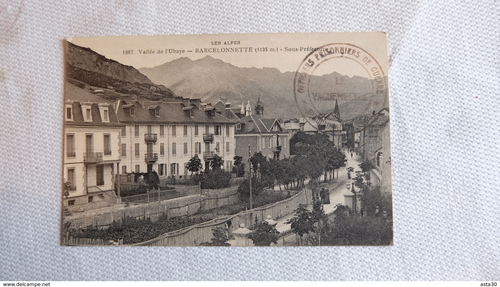 Cachet Officiers Prisonniers De Guerre Sur Carte De BARCELONNETTE ….................…1B-587 - Guerre De 1914-18