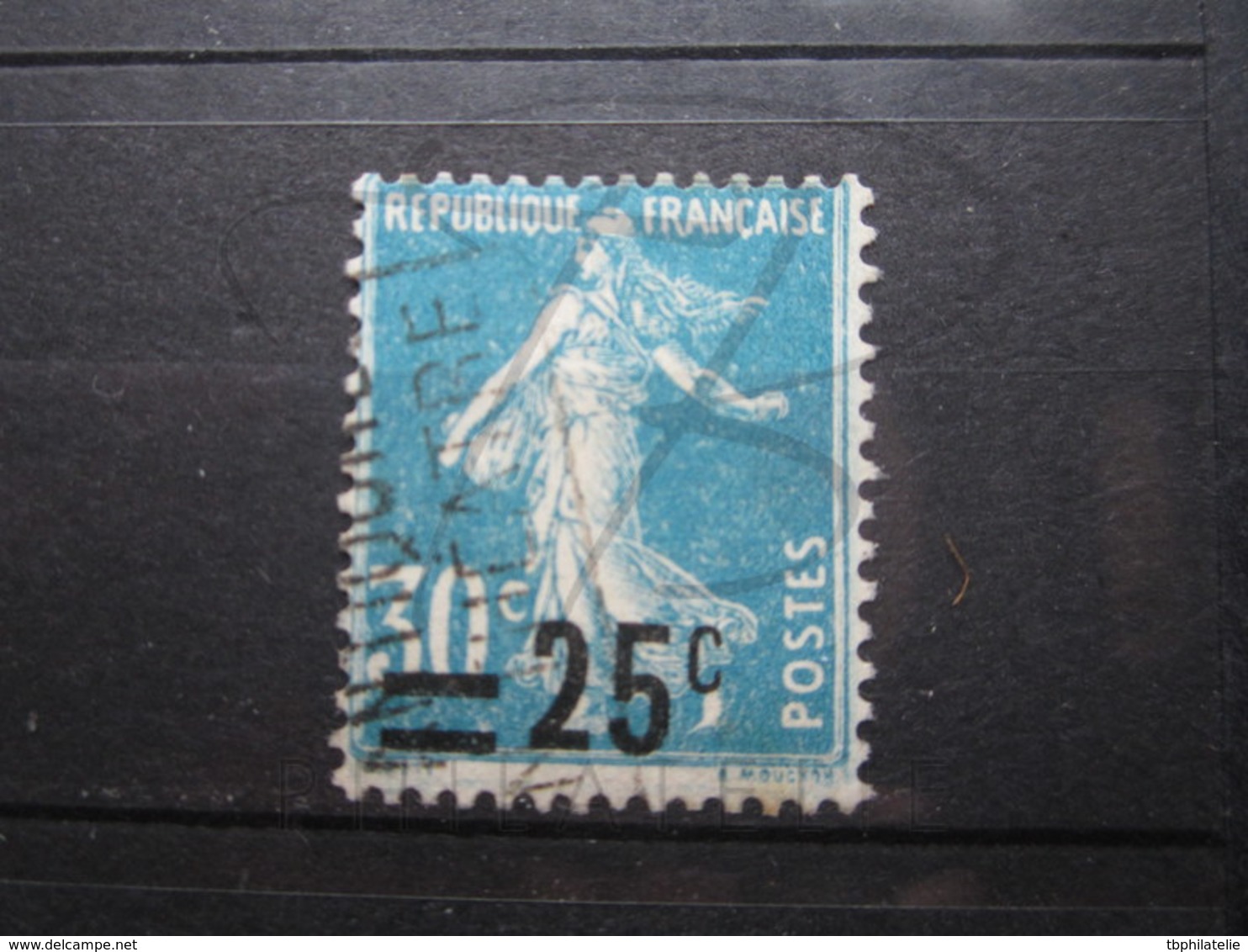 VEND TIMBRE DE FRANCE N° 217 , SURCHARGE DECALEE !!! - Used Stamps