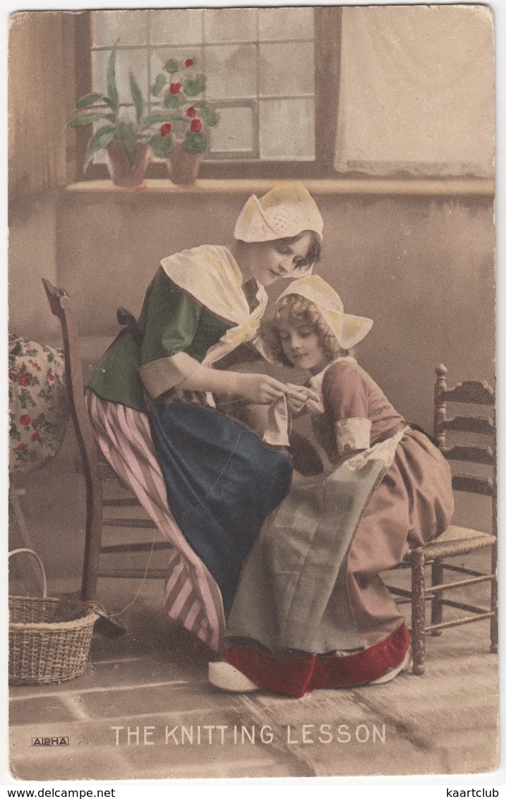 'The Knitting Lesson' - (1914) - Mother And Child , Traditional Clothes - KNITTING / STRICKEN / BREIEN / TRICOT - Taferelen En Landschappen