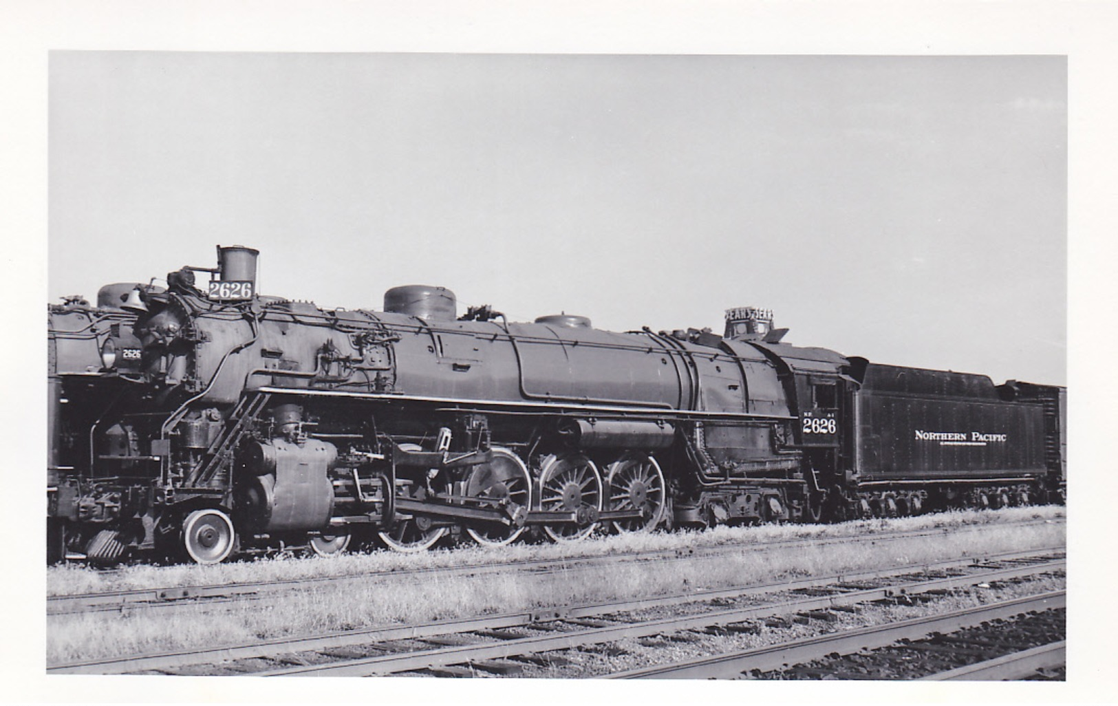 RP: Northern Pacific Railroad Train , SEATTLE , Washington , 40-50s - Trains