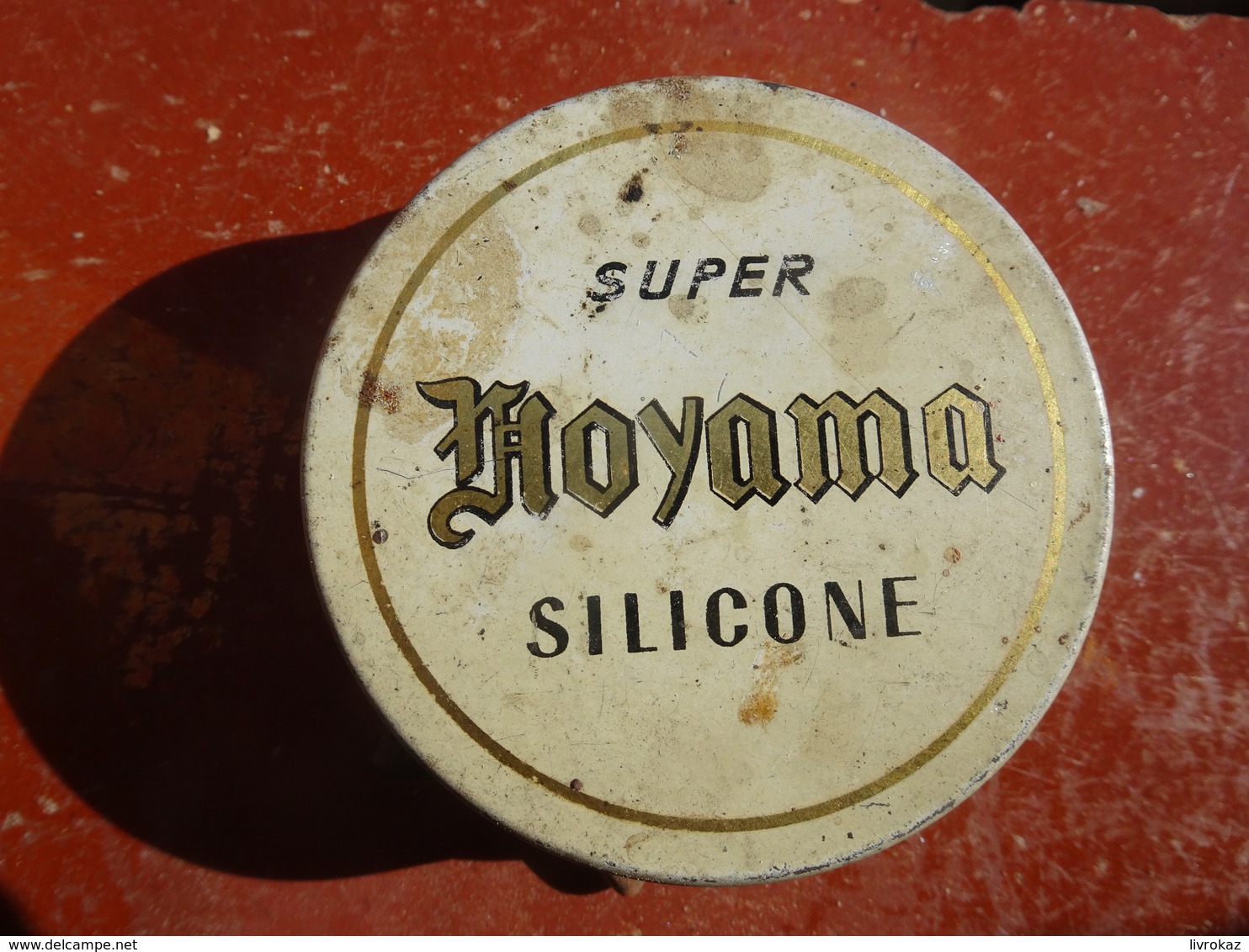 Publicité Boîte Ancienne En Métal "Super Silicone NOYAMA" A Incorporer à La Pâte à Chaussures - Boîtes