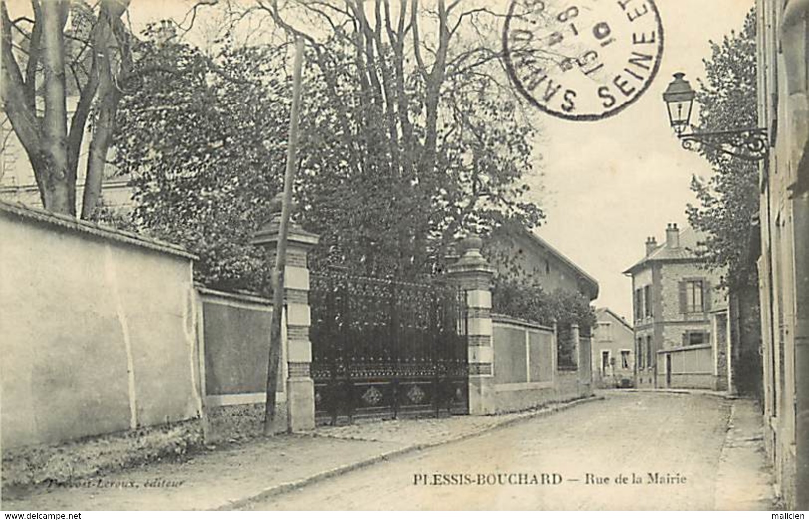 - Dpts Div.-ref-AE303- Val Doise - Plessis Bouchard - Rue De La Mairie - Carte Bon Etat - - Le Plessis Bouchard