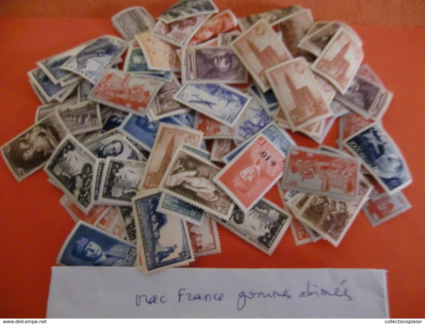 LIQUIDATION DE MES COLLECTIONS FRANCE MONDE ENORME LOT AVEC DE NOMBREUX PAYS DANS UN CARTON