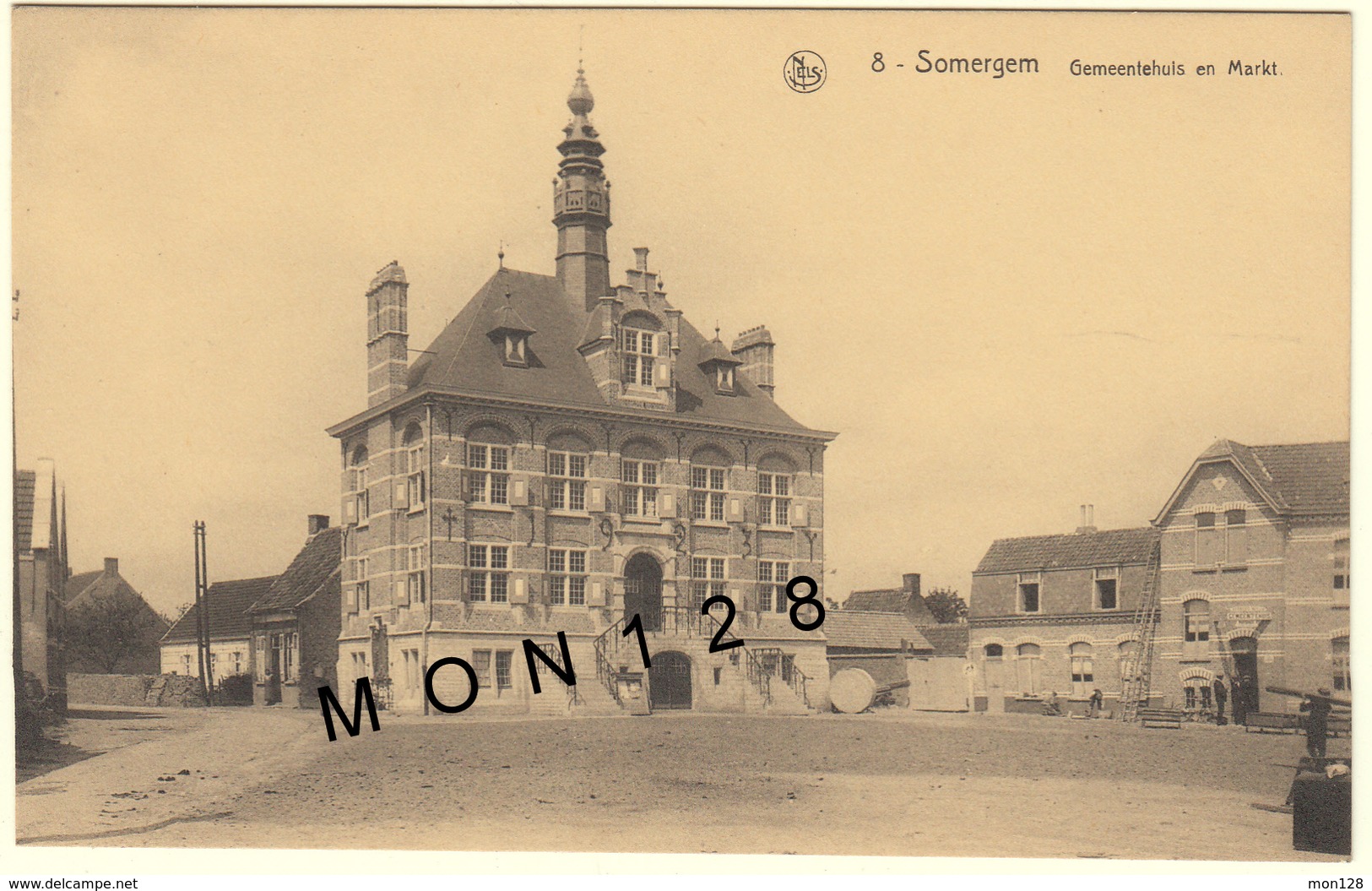 BELGIQUE - ZOMERGEM / SOMERGEM - GEMEENTEHUIS EN MARKT - Zomergem