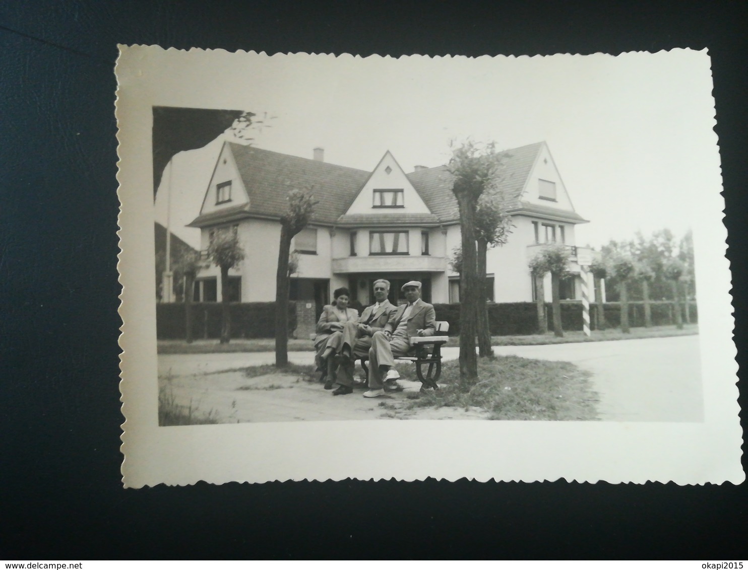 LA PANNE FURNES FLANDRE OCCIDENTALE BELGIQUE 2 PERSONNES IDENTIFIÉES SUR L AVENUE DE LA REINE LOT 12 PHOTOS - Luoghi