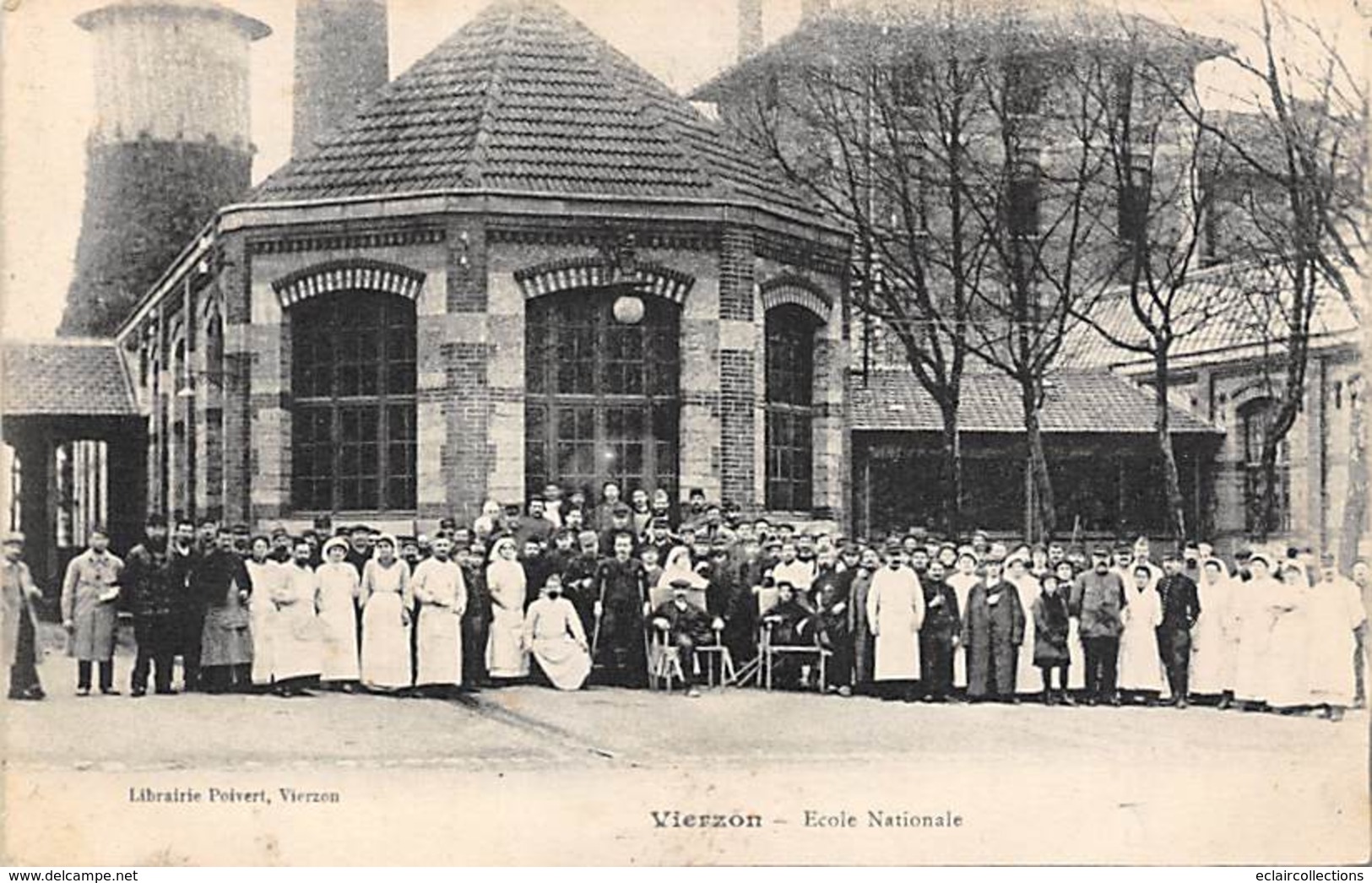 Vierzon    18         Ecole Nationale. Infirmières       (Voir Scan) - Vierzon