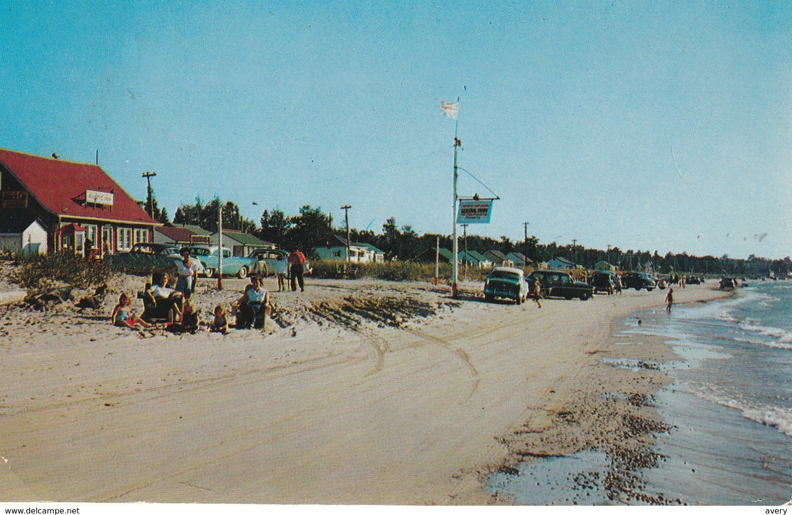 A View Of Sauble Beach, Ontario Showing Dobson's Store And Lakefront Cottages, Sauble Beach On Lake Huron - Other & Unclassified