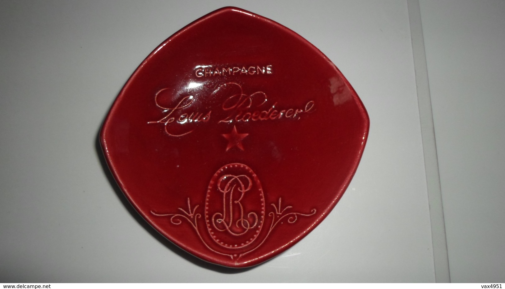 CENDRIER   CHAMPAGNE LOUIS ROEDERER REIMS   *****  A  SAISIR ***** - Ashtrays