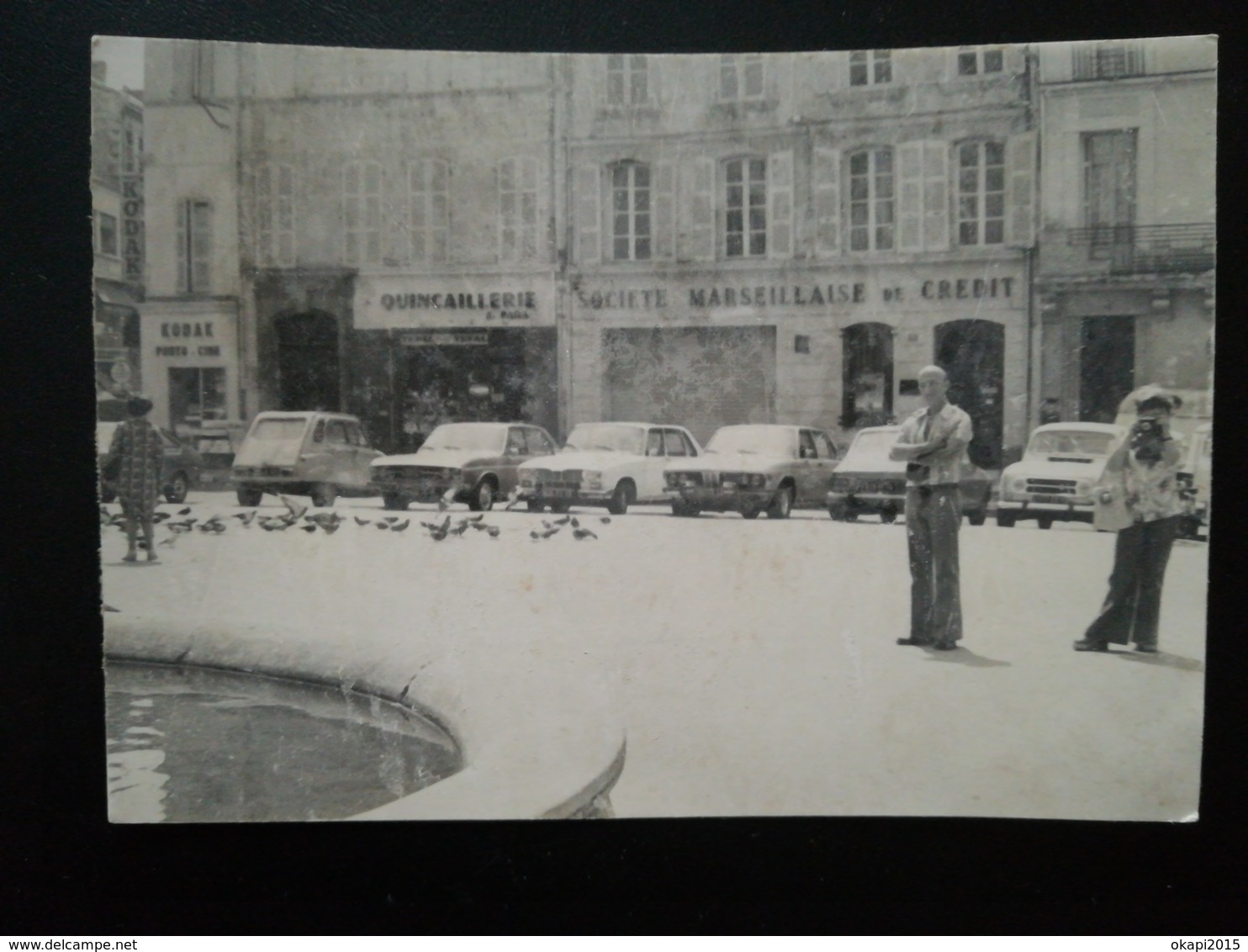 PERSONNES EN VACANCES DANS DIVERS LIEUX MARSEILLE WESTENDE CAP D AIL BRESKENS ... LOT 16 PHOTOS DE 3 ALBUMS DIFFÉRENTS - Persone Anonimi