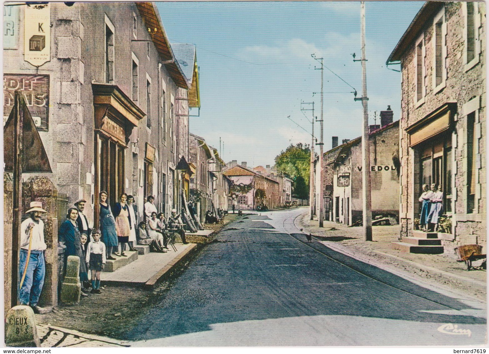 87 Oradour  Sur Glane Rue Centrale De L'ancien Village - Oradour Sur Vayres