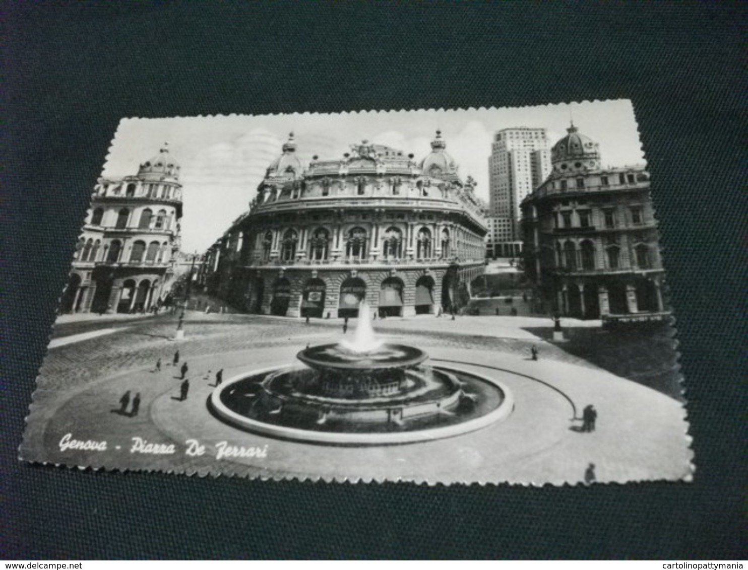 CAFFE' CAFE' BORSA INSEGNA  BIRRA CERVISIA E MARTINI PIAZZA DE FERRARI GENOVA VISIONE FRONTALE 1949 - Caffé