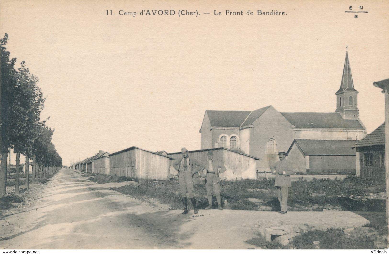 CPA - France - (18) Cher - Camp D'Avor - Le Front De Bandière - Avord