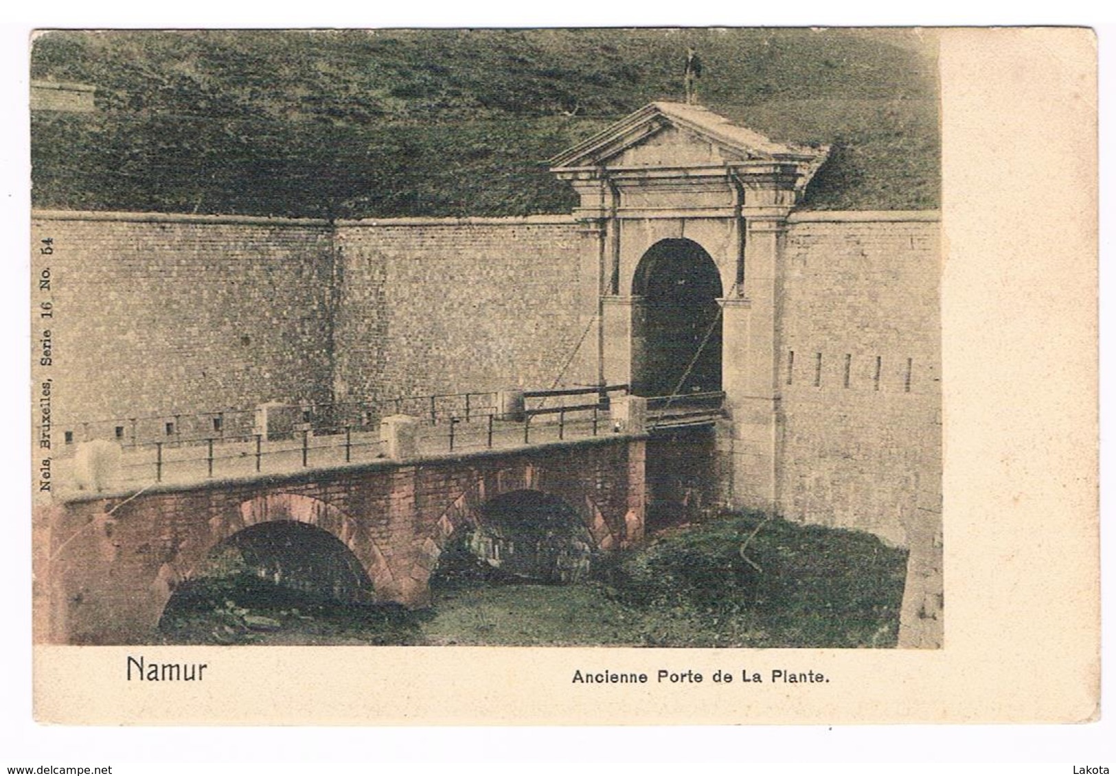 CPA Dos Non Divisé : NAMUR - Ancienne Porte De La Plante - Namen