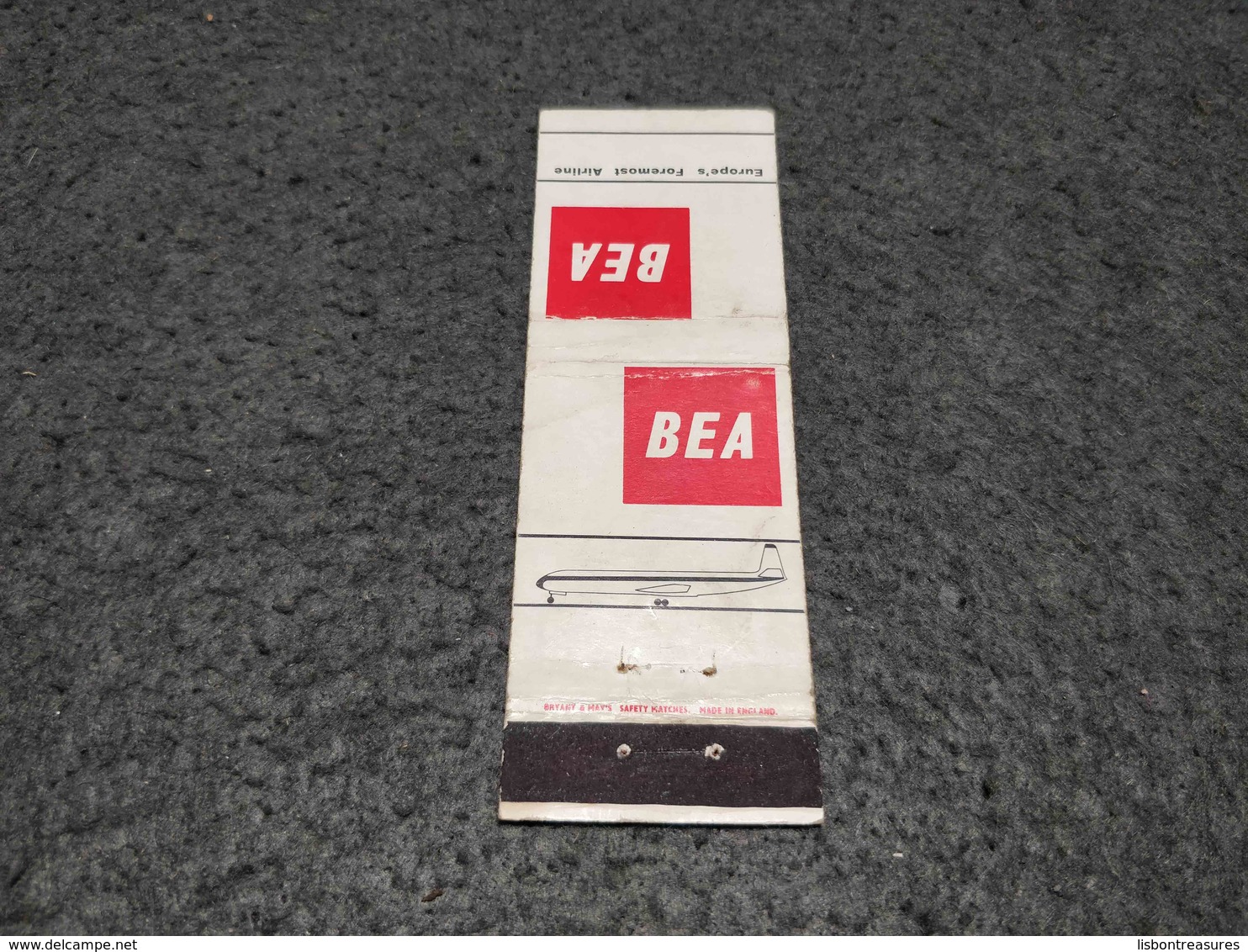 ANTIQUE MATCHBOX MATCHES LABEL ADVERTISING BEA AIRLINES ENGLAND - Boîtes D’allumettes