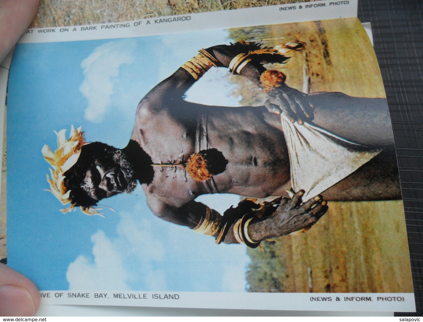 AUSTRALIAN ABORIGINES FULL COLOR PICTURES OF AUSTRALIAN NATIVES, BOOKLET, 12 PHOTO - Aborigènes