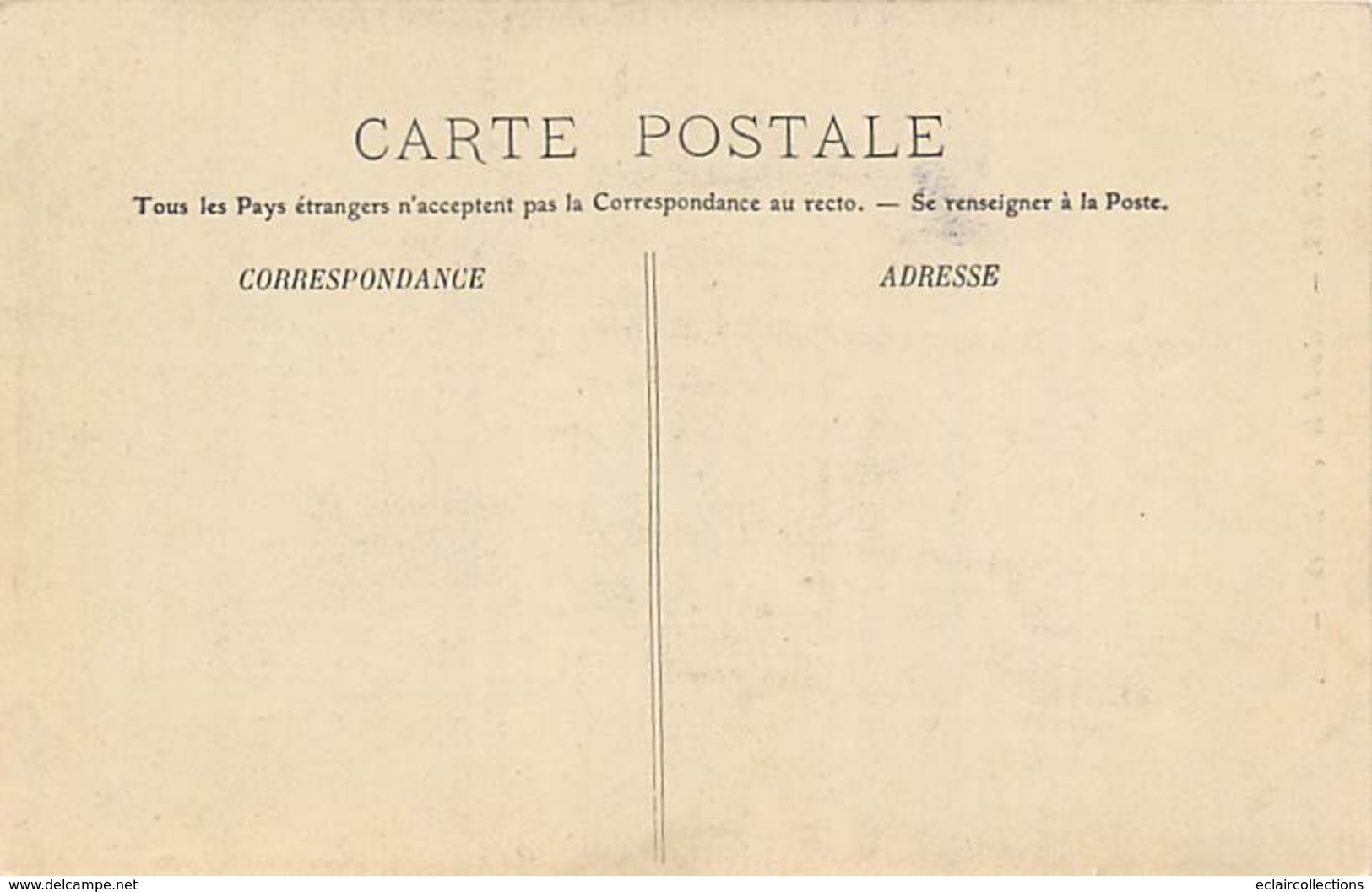 Bourges      18   Lot de 18 cartes  . Cortège historique,Commerce, Usine; Canal      (voir scan)